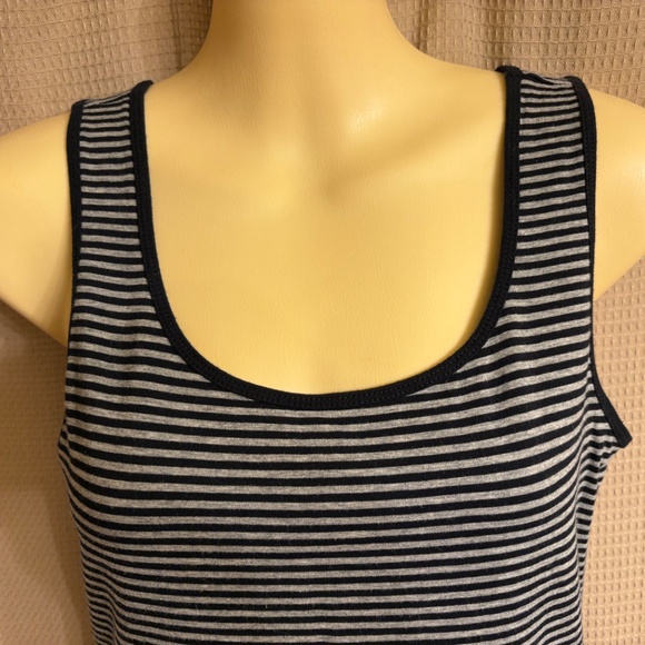 Duluth Trading No Yank Tank Top Stripe Women's XS - Picture 2 of 5